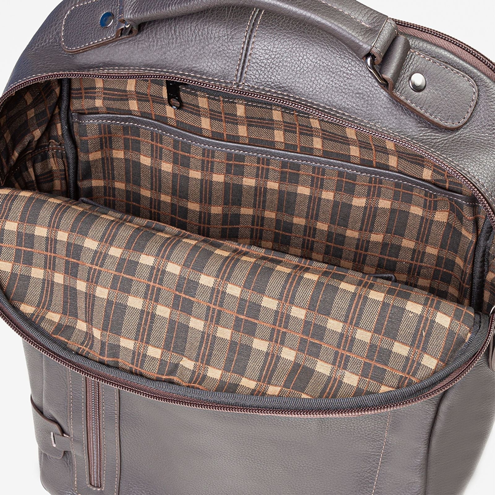 Mochila Em Couro Café