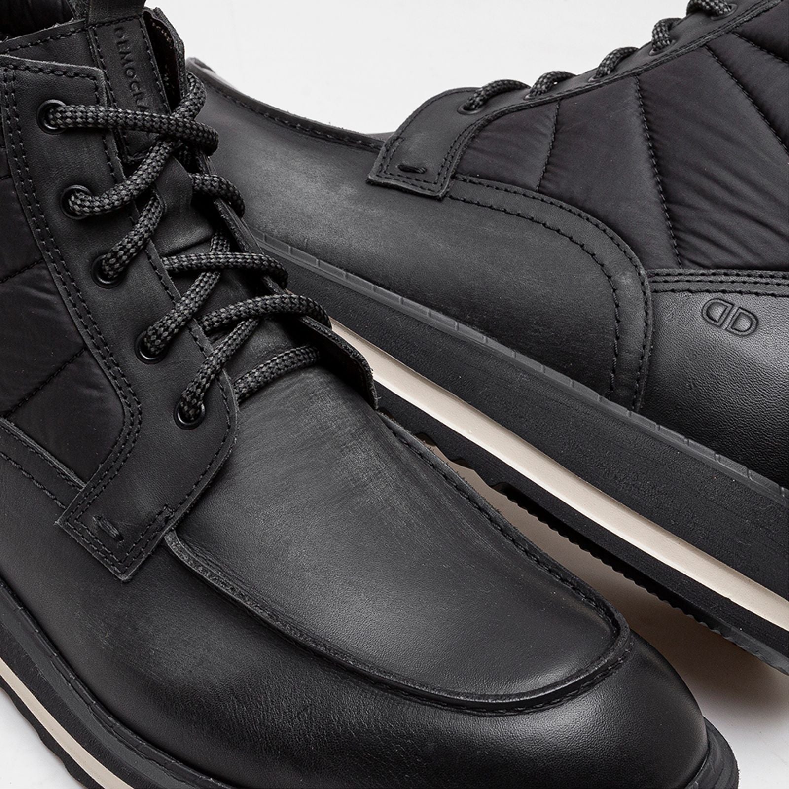 Bota Garage Trattore Ultra Light Preto