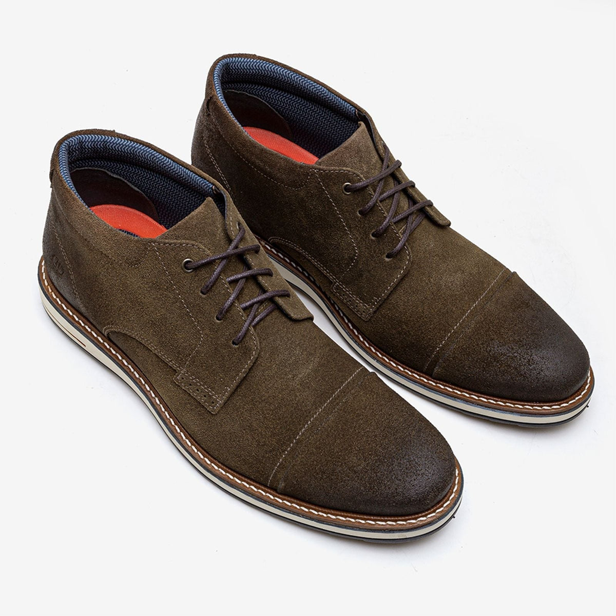 Bota Metropolitan Oliver Café