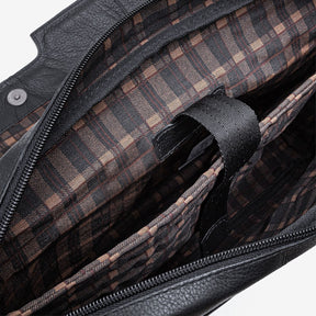 Bolsa Carteiro em Couro Preto